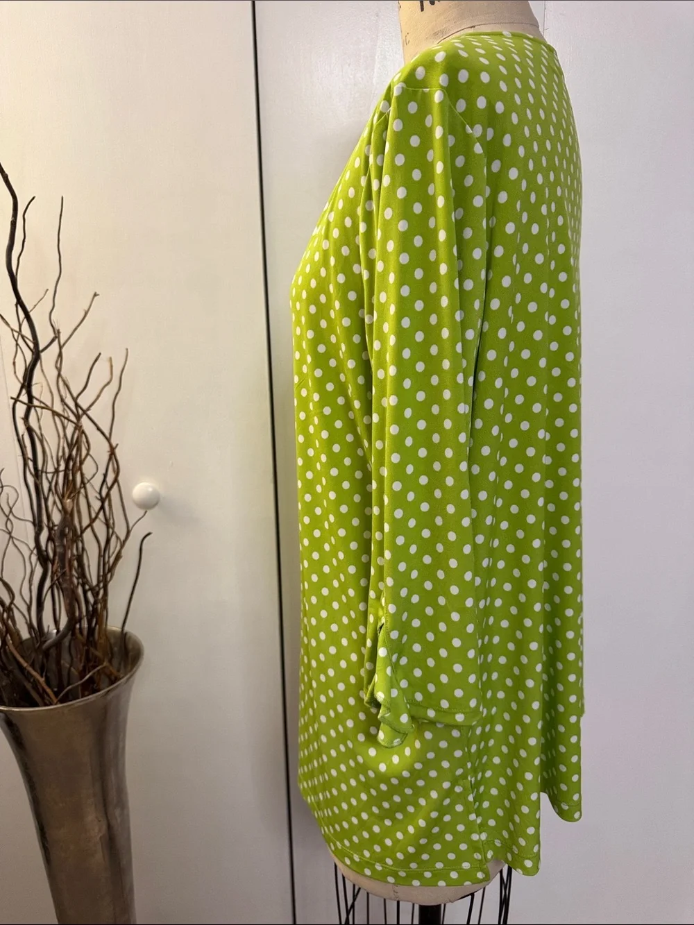Susan Graver Lime Green White Polka Dot V-Neck blouse - Picture 3 of 6